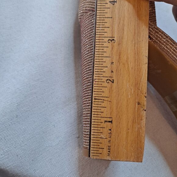 Bamboo Frenzy 18S Block Heel Sandals Women's Size 8.5 M Rose Gold Metallic - Picture 9 of 9